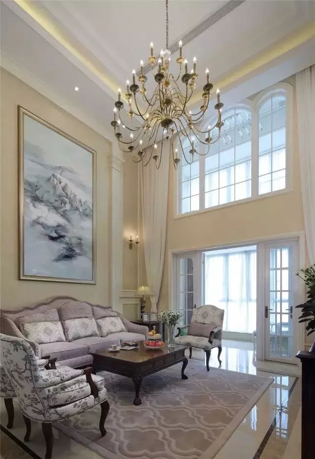 別墅要大氣,客廳中空必不可少！