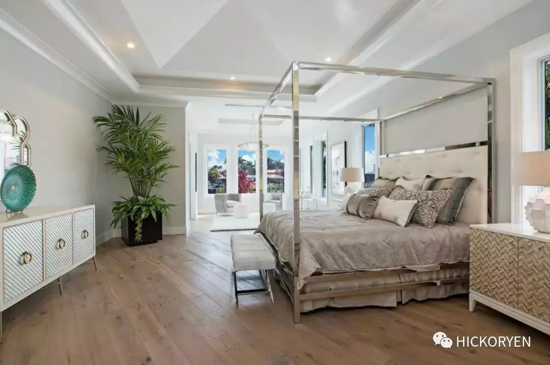 BERNHARDT | 那不勒斯 濱海別墅案例實(shí)景