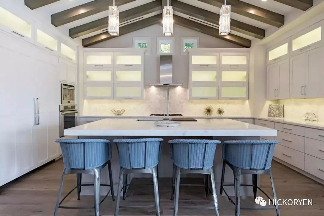 BERNHARDT | 那不勒斯 濱海別墅案例實(shí)景