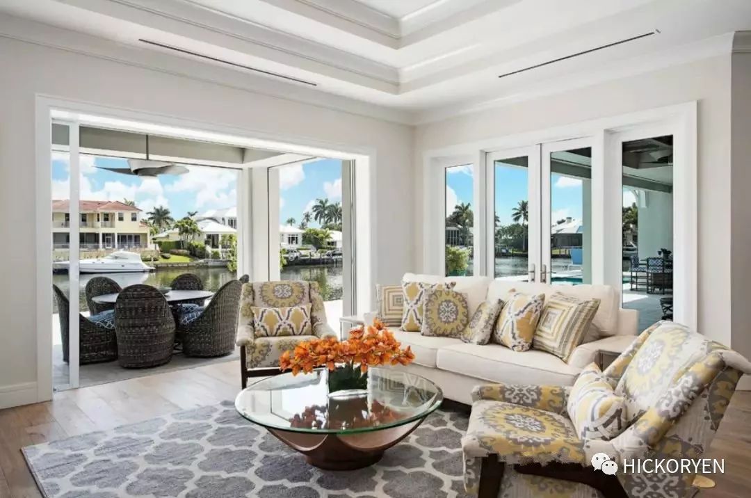 BERNHARDT | 那不勒斯 濱海別墅案例實(shí)景