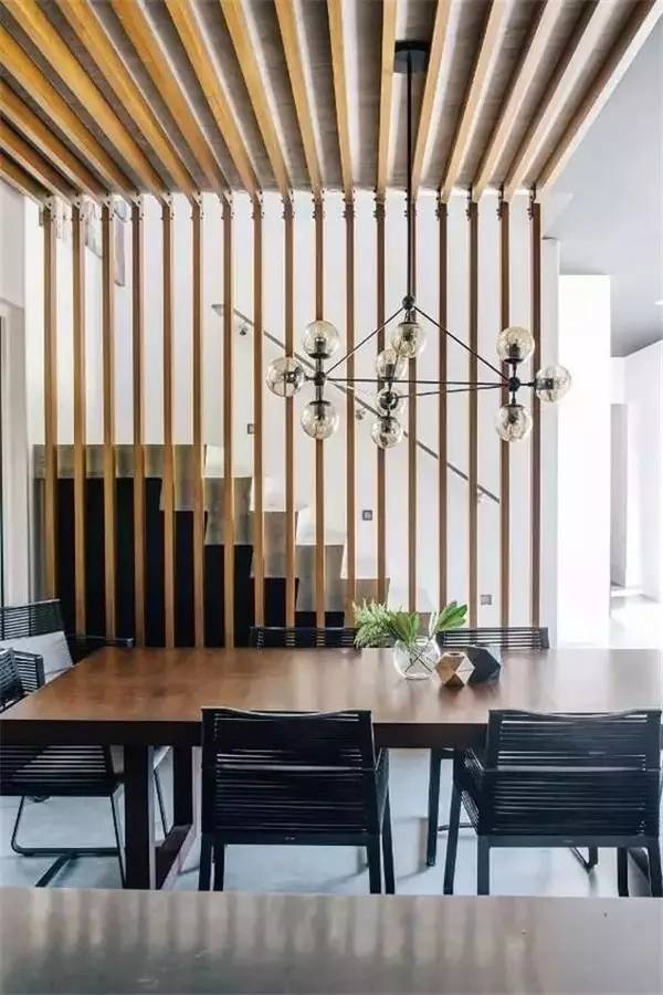 給別墅做個(gè)柵欄吧，美得鄰居爭(zhēng)相模仿！