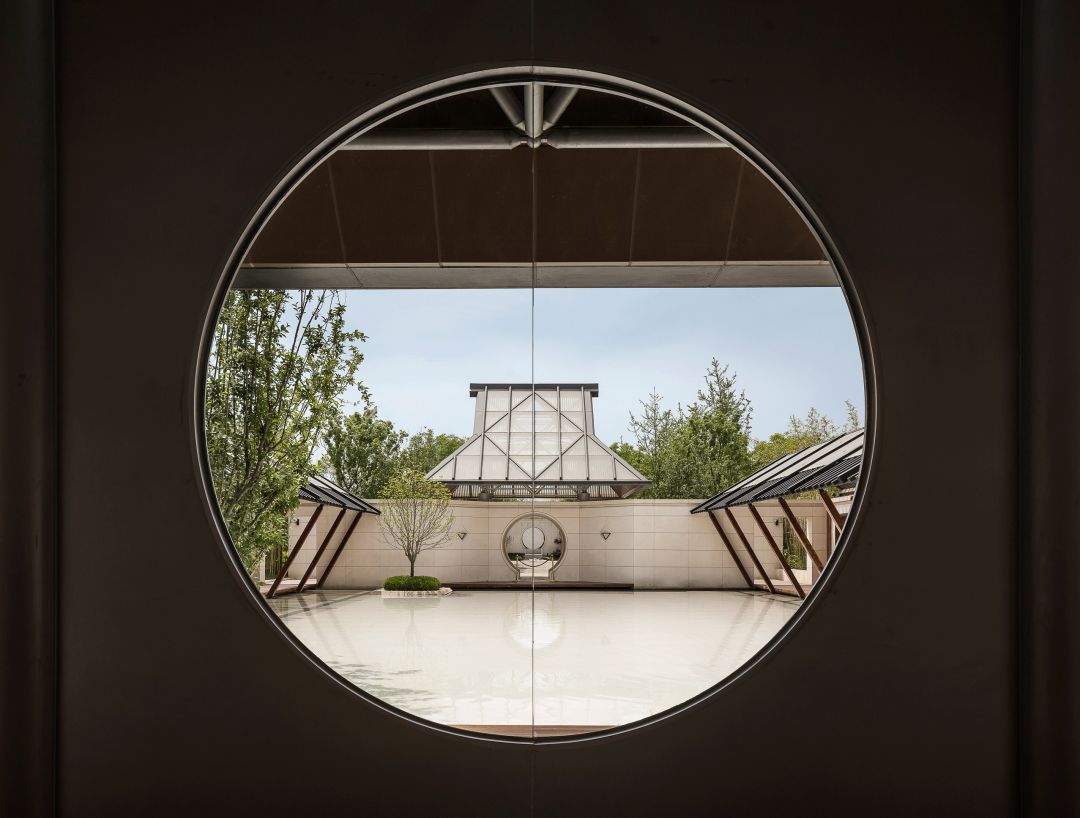 高級灰別墅設(shè)計，自然流露的優(yōu)雅范兒！