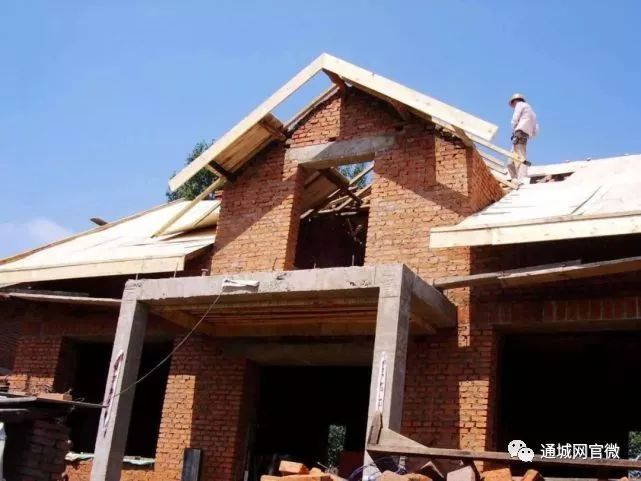 農(nóng)村新動作，4種房屋留不住了，3類農(nóng)民不準蓋房，村干部要忙了