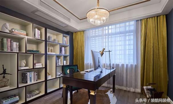 109平清新孔雀綠簡(jiǎn)美風(fēng)，客廳清新孔雀綠優(yōu)雅有格調(diào)，裝修20萬，你心動(dòng)嗎？