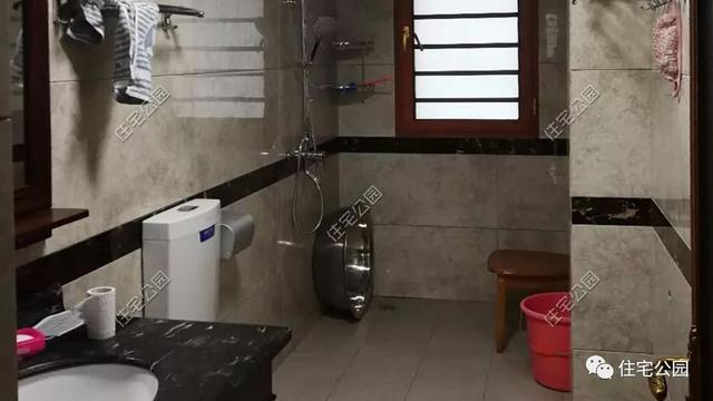 今日實(shí)例別墅設(shè)計(jì)圖，回農(nóng)村建別墅，也算是衣錦還鄉(xiāng)了，還可以盡盡孝道