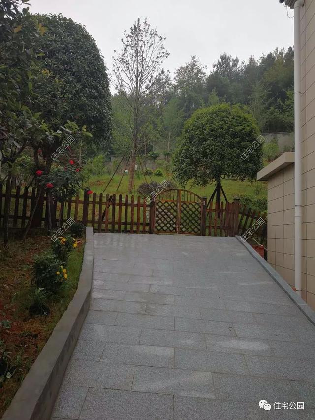 今日實(shí)例別墅設(shè)計(jì)圖，回農(nóng)村建別墅，也算是衣錦還鄉(xiāng)了，還可以盡盡孝道