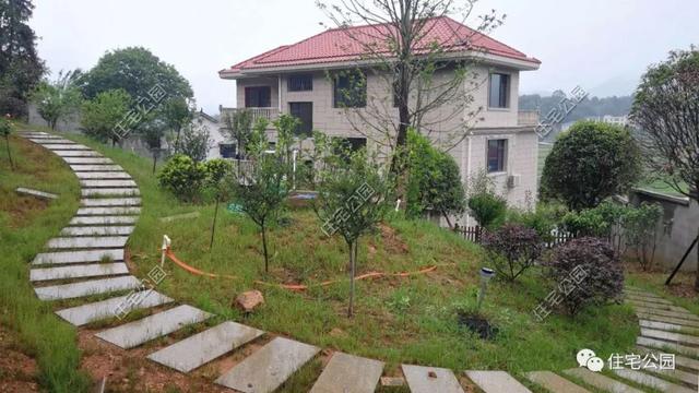 今日實(shí)例別墅設(shè)計(jì)圖，回農(nóng)村建別墅，也算是衣錦還鄉(xiāng)了，還可以盡盡孝道