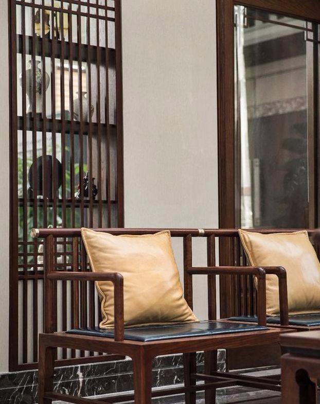 這套別墅設(shè)計圖適合家中人口多的家庭建，保證讓你不再擔心因家里人口多而帶來的問題