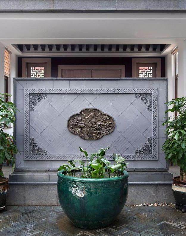 這套別墅設(shè)計圖適合家中人口多的家庭建，保證讓你不再擔心因家里人口多而帶來的問題