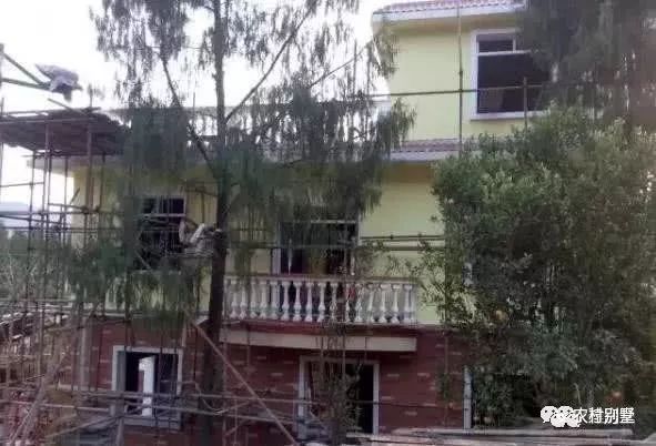 簡(jiǎn)單二層小樓房實(shí)拍圖，附施工過程，30萬全建好