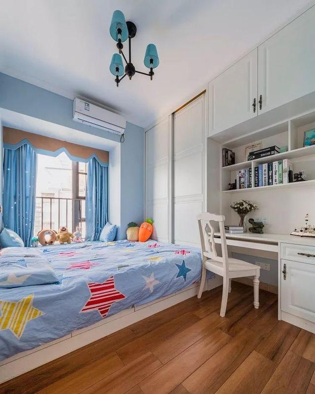 110平三居室美式風(fēng)格裝修，設(shè)計(jì)師的設(shè)計(jì)太棒了，尤其是臥室，很漂亮！