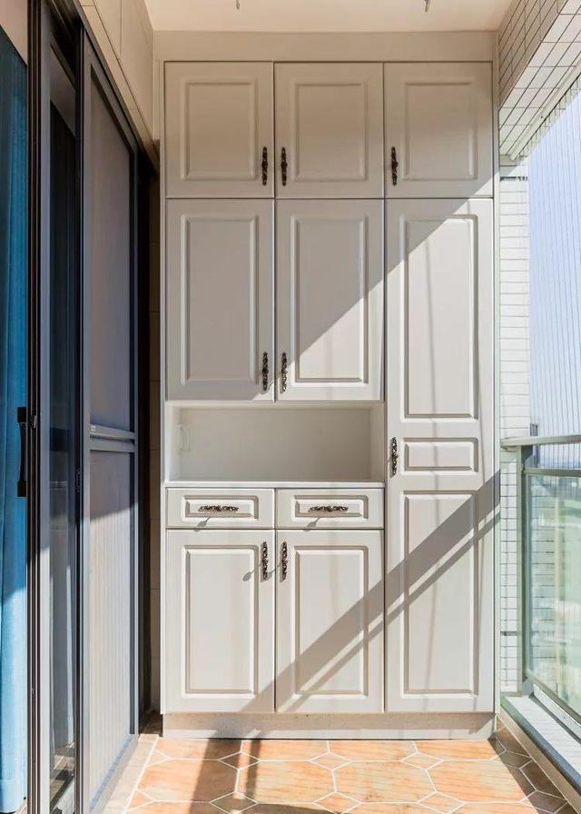 110平三居室美式風(fēng)格裝修，設(shè)計(jì)師的設(shè)計(jì)太棒了，尤其是臥室，很漂亮！