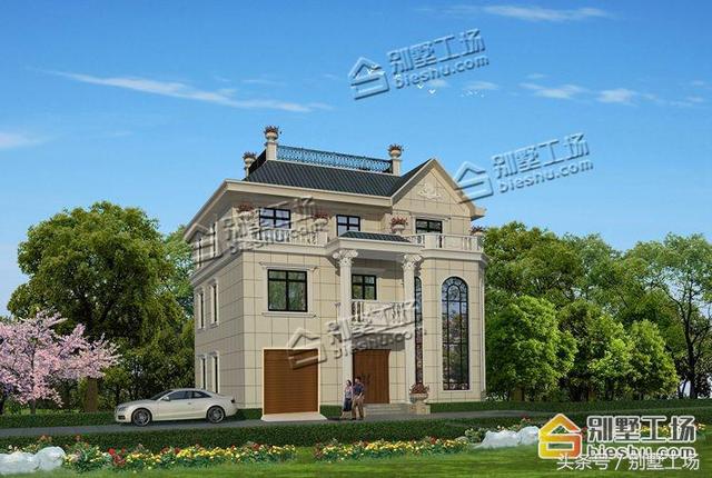 占地147平的三層別墅設(shè)計(jì)圖，帶車庫(kù)，有7間臥室，2個(gè)多功能室。