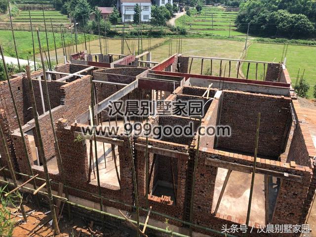 三層別墅設計圖，15X14米，選用磚混結構，施工簡單，造價經濟