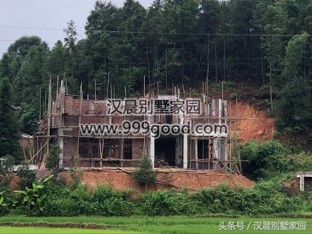 三層別墅設計圖，15X14米，選用磚混結構，施工簡單，造價經濟