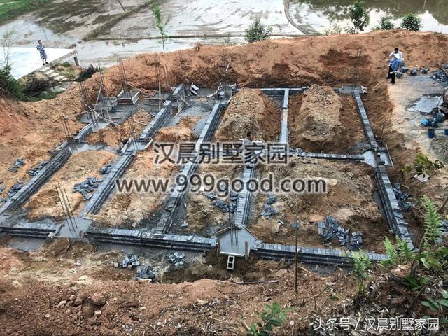 三層別墅設計圖，15X14米，選用磚混結構，施工簡單，造價經濟