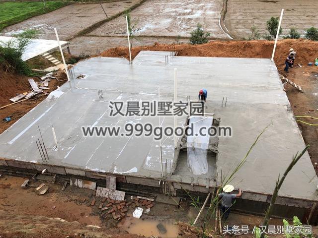 三層別墅設計圖，15X14米，選用磚混結構，施工簡單，造價經濟