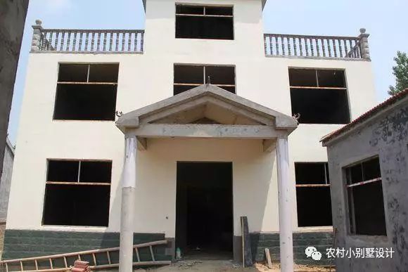 農(nóng)村自建房選EPS模塊（泡沫）建房還是輕鋼別墅？PK下