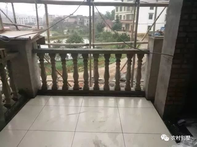 30萬(wàn)老家自建二層小別墅施工過程直播，附圖紙