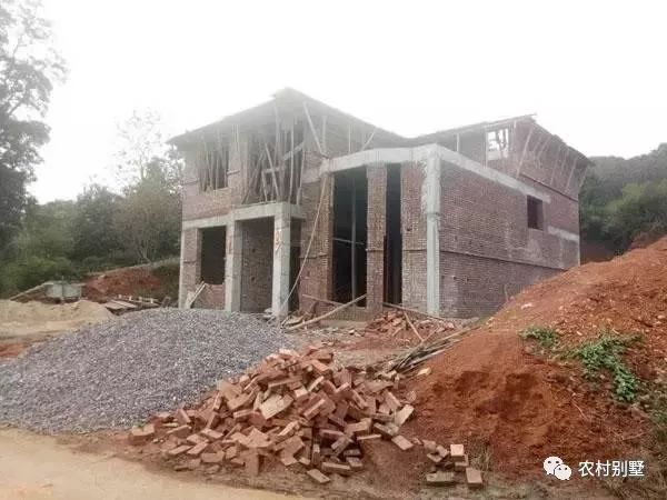 30萬(wàn)老家自建二層小別墅施工過程直播，附圖紙