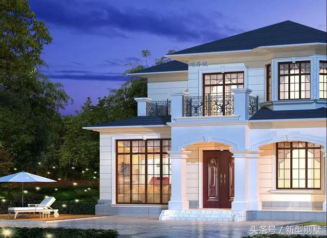 二層農(nóng)村別墅設(shè)計圖，占地148平方米，造型錯落有致，非常高檔，夜晚后燈光特別美，你心動了嗎？