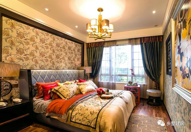 三層別墅設(shè)計(jì)圖  配電梯，內(nèi)部空間更寬敞，環(huán)境更清新 讓我們看看農(nóng)村自建房究竟有多美呢？