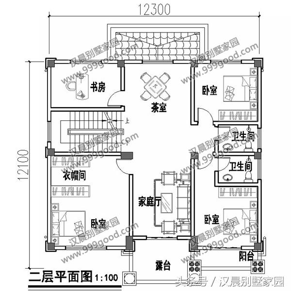 豪華型經(jīng)典別墅設(shè)計(jì)圖，大氣歐式帶車庫，附實(shí)景圖