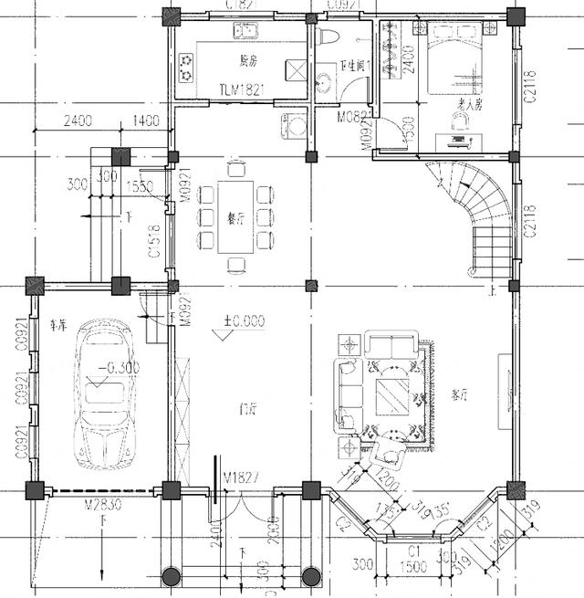 三層別墅設(shè)計(jì)圖，車庫+旋轉(zhuǎn)樓梯+挑空客廳+套間+多個落地窗，戶型美觀實(shí)用，視覺效果極佳。