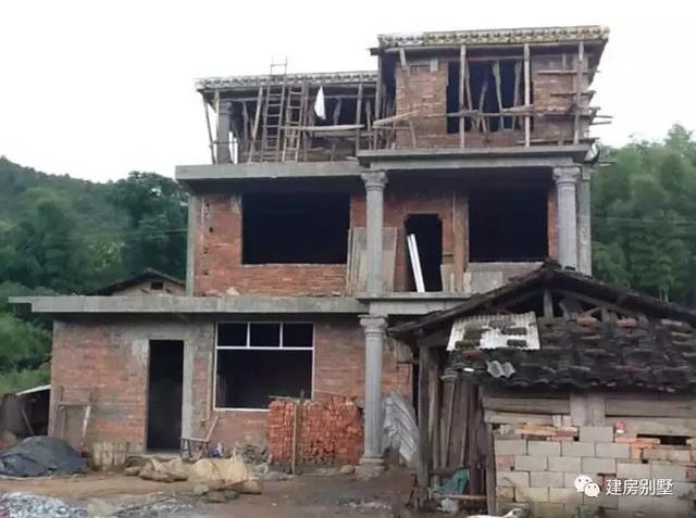 30多萬的農(nóng)村自建房設(shè)計(jì)圖紙，這在農(nóng)村是比較常見的戶型