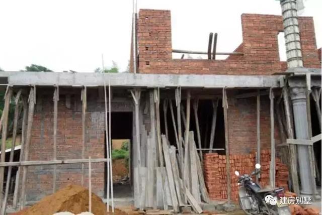 30多萬的農(nóng)村自建房設(shè)計(jì)圖紙，這在農(nóng)村是比較常見的戶型