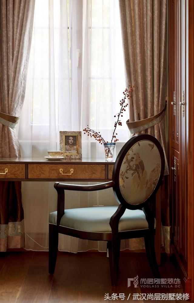 500平新中式風(fēng)格別墅裝修設(shè)計(jì)案例-打造出如出水芙蓉般的新中式靜雅空間