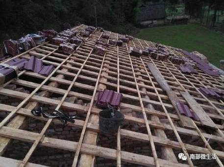 農(nóng)村小伙自建一層小別墅過程全直播，自建房的可以看看哦