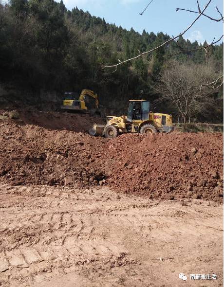 農(nóng)村小伙自建一層小別墅過程全直播，自建房的可以看看哦