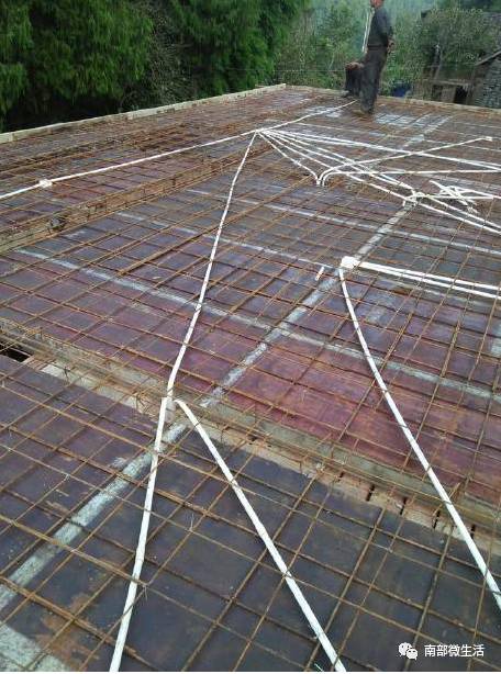 農(nóng)村小伙自建一層小別墅過程全直播，自建房的可以看看哦