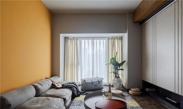 三居室裝修的簡約風(fēng)格，設(shè)計(jì)非常大氣，大包11萬。