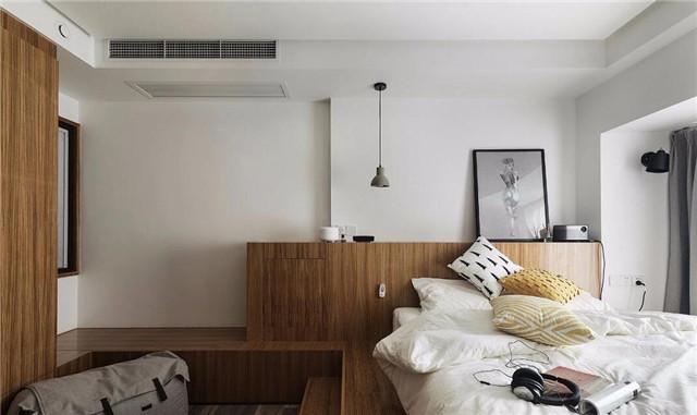 三居室裝修的簡約風(fēng)格，設(shè)計(jì)非常大氣，大包11萬。