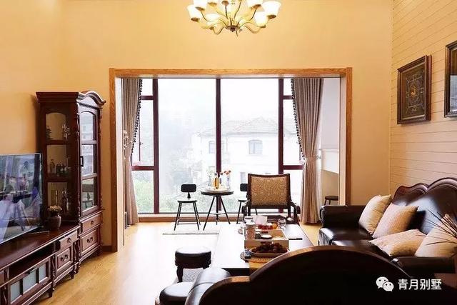 四層農(nóng)村小戶型別墅設(shè)計(jì)圖，各種功能布局齊全，適用于家庭成員較多的戶主。