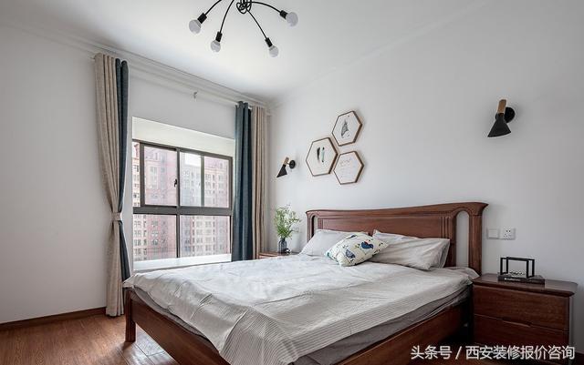 三室兩廳簡歐風(fēng)裝修，老婆花6萬半包給裝修公司，最后效果超贊，很溫馨。