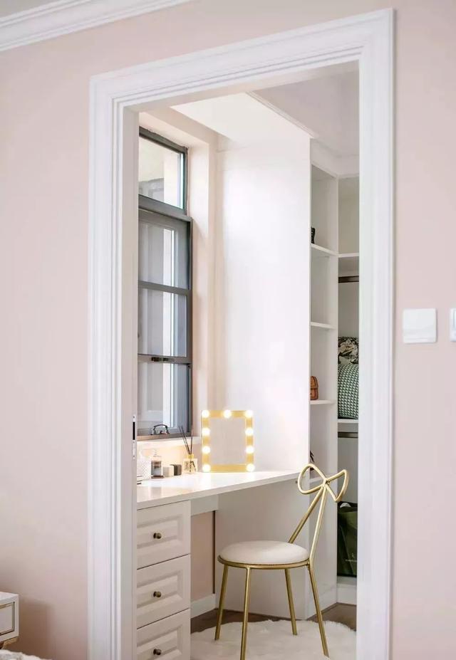 99㎡清新優(yōu)雅的法式風(fēng)裝修，同時(shí)又充滿著滿滿的少女心！