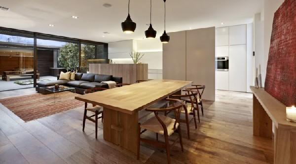 240平別墅裝修完工了，貼近自然、安靜舒適，高級優(yōu)雅