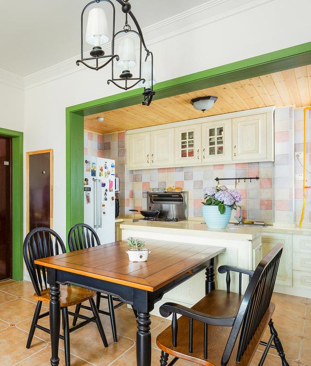 90平的新房子美式裝修，青春活力喜歡生機(jī)勃勃，特別喜歡。