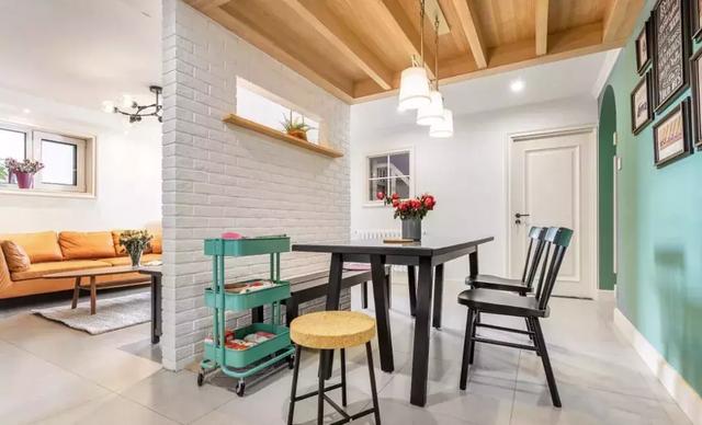 130㎡美式風(fēng)格裝修，采光，通風(fēng)，視野都還不錯(cuò)，完美。