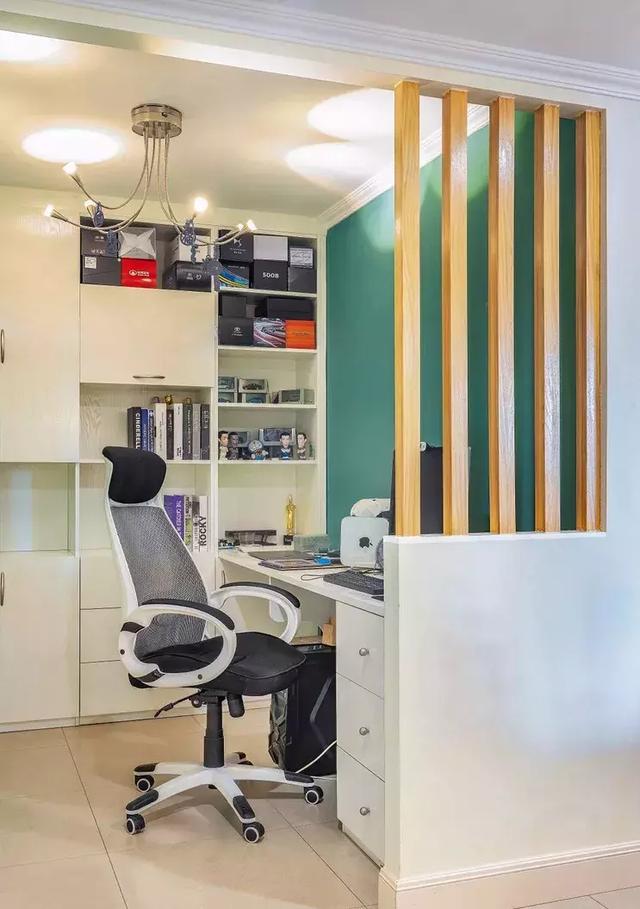 130㎡美式風(fēng)格裝修，采光，通風(fēng)，視野都還不錯(cuò)，完美。