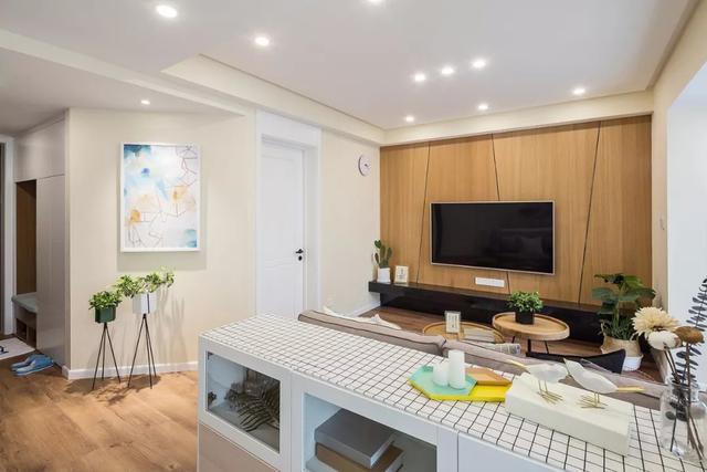 北歐風裝修56平單身公寓，溫馨浪漫。