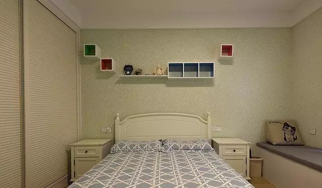 125平三室兩廳簡約風(fēng)格裝修，電視墻居然還能收納?