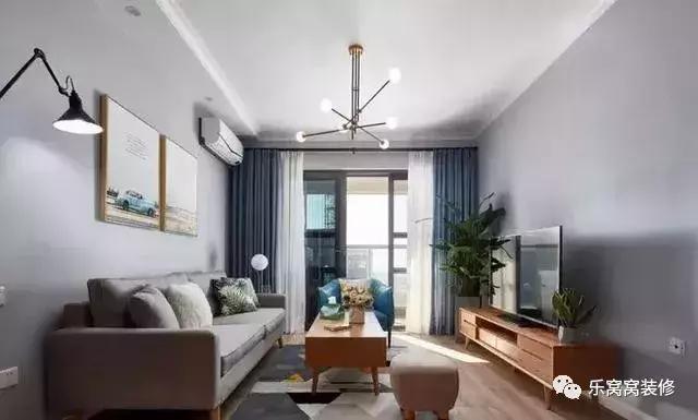 90平米三房?jī)蓮d自然簡(jiǎn)約裝修，時(shí)尚自然又清，效果很不錯(cuò)哦。