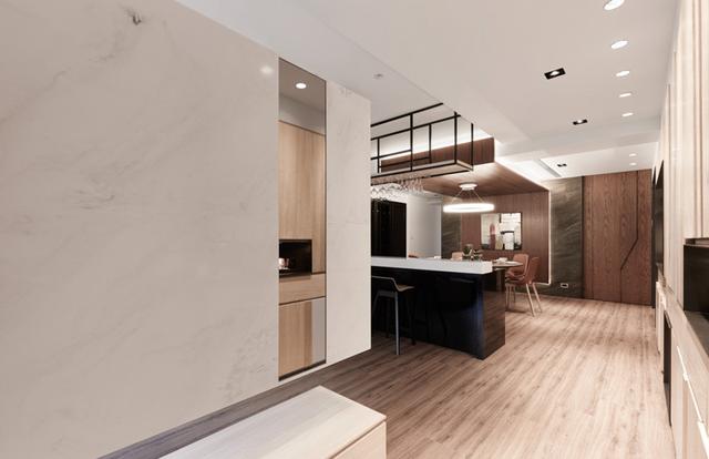 60平新房裝修，尤其是電視墻吸眼，當(dāng)隔斷用。