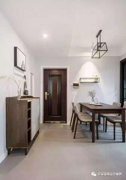 93平兩居室簡(jiǎn)約風(fēng)裝修，全包只要10萬。