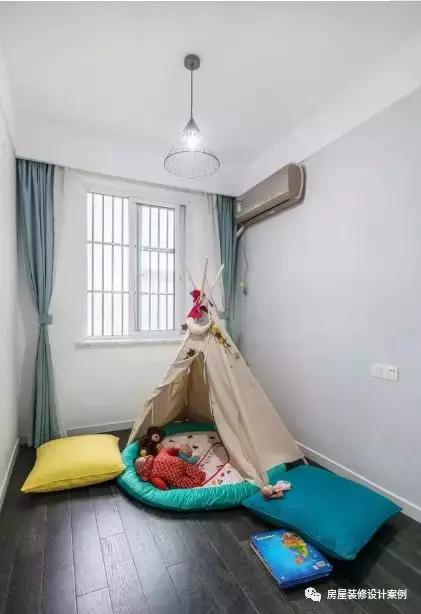 93平兩居室簡(jiǎn)約風(fēng)裝修，全包只要10萬。