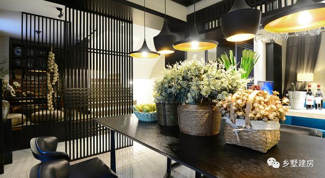 三層自建房別墅設(shè)計(jì)圖，室內(nèi)豪華的猶如宮殿一般